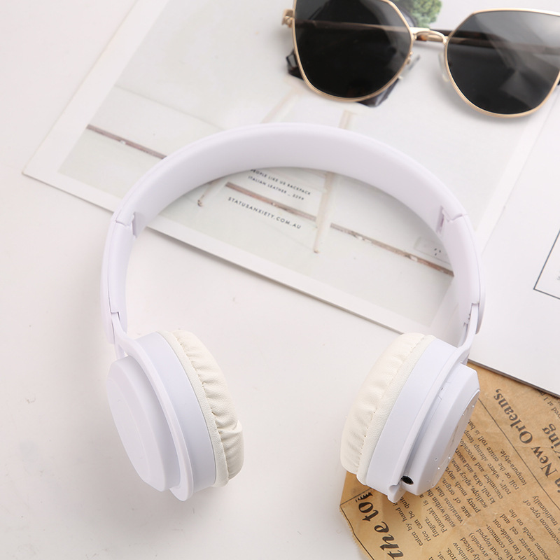 Cross-border Y08 headset bluetooth headset wireless folding bass universal mobile phone computer bluetooth headset