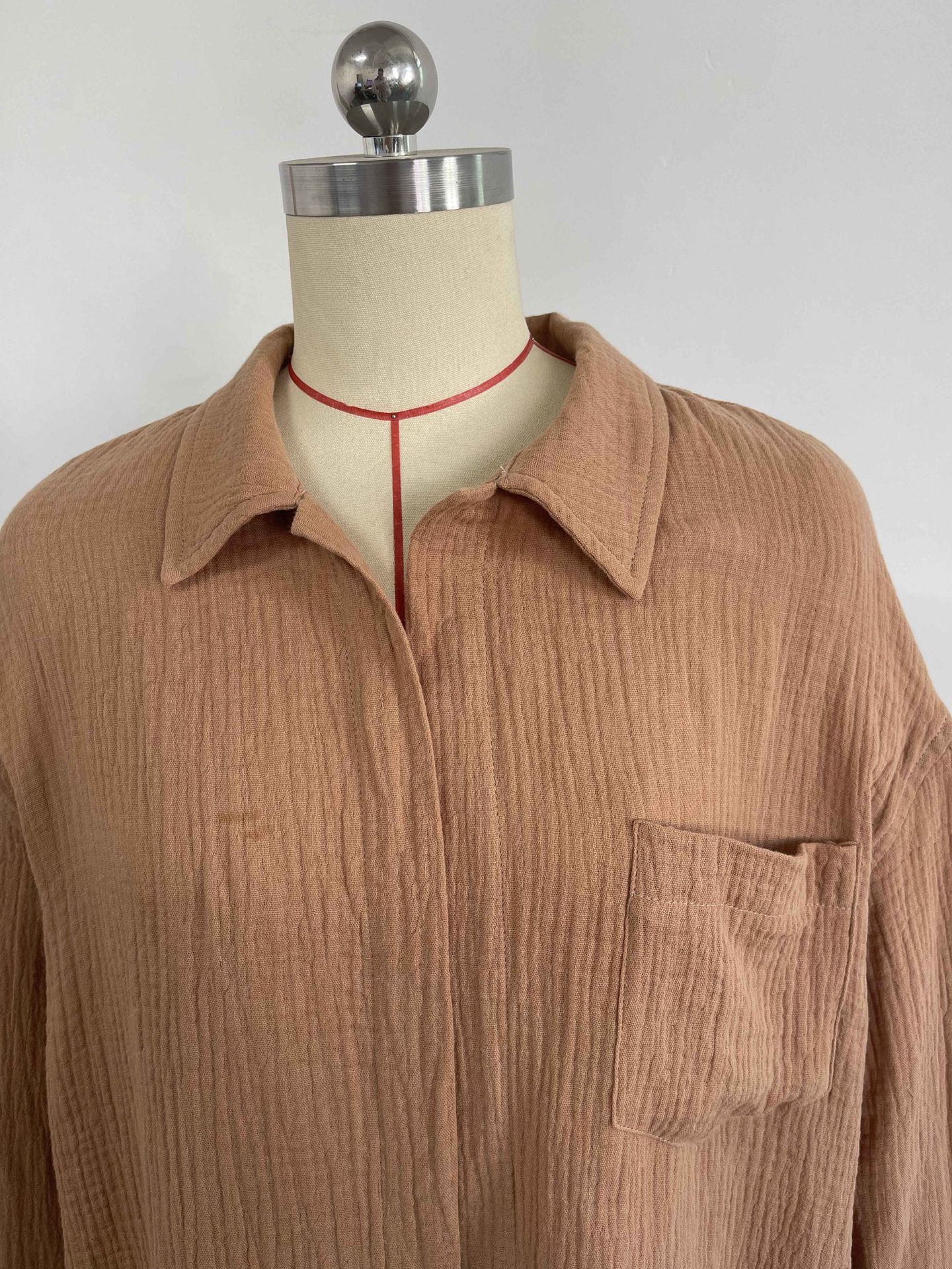 2023  European and American Women's Wrinkled Lapel Long Sleeve Shirt High Waist Drawstring Shorts Fashion Casual Two-Piece Set_voghion.com