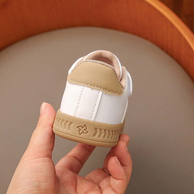 Spring baby toddler shoes children's kindergarten white shoes baby shoes small children's board shoes boys and girls sports shoes
