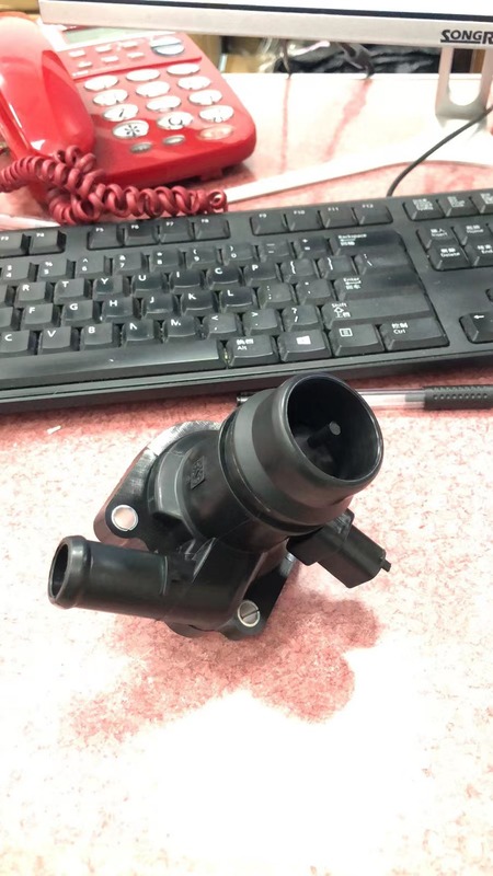 ビュイックの13種類の1.4t昂科拉昂克拉節温器の冷却液のサーモスタットの55593034を適用します。|undefined