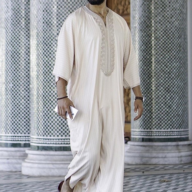 Spring 2023 New Foreign Trade Independent Station Spot Ethnic Style Loosening Casual Embroidered White Muslim Robe