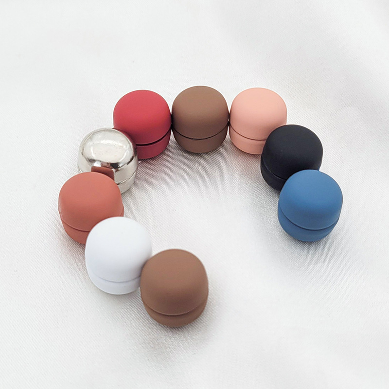 Cross-border macaron color silk scarf strong magnetic iron buckle brooch pin scarf shawl fixed dual-use anti-exposure buckle wholesale