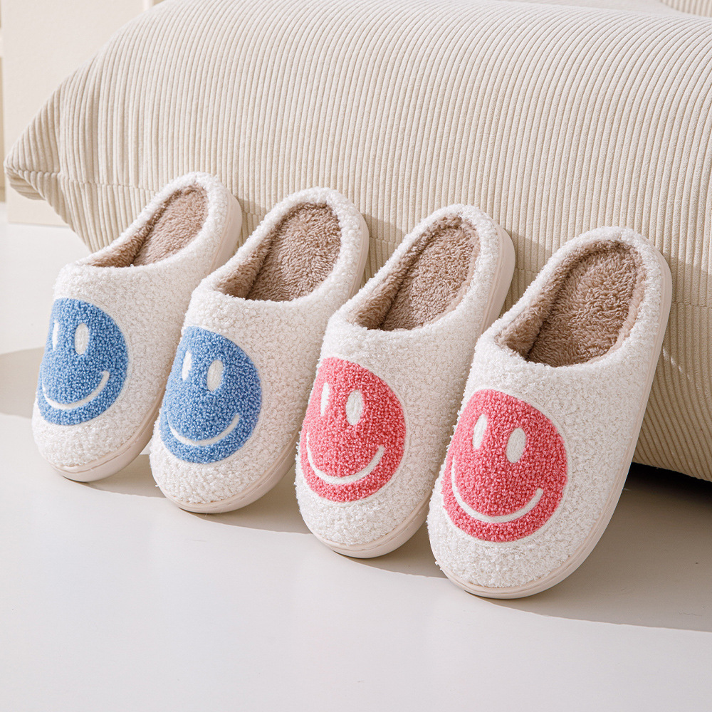Cross-border popular smiley face cotton slippers men and women couple cotton slippers home indoor cute thick bottom cartoon non-slip slippers