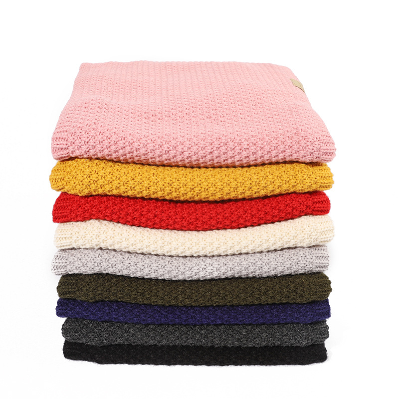 Autumn 2021 New HALOWINT Small Leather Label European and American Simple Knitted Scarf Couple Going Out Cold-proof Neck Sleeve