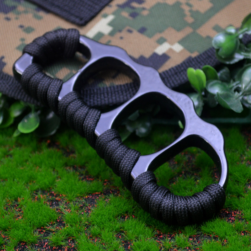 Pea small four-eye knuckle ring four-finger buckle ring bracelet small pea pod finger Tiger boxing ring cross-border