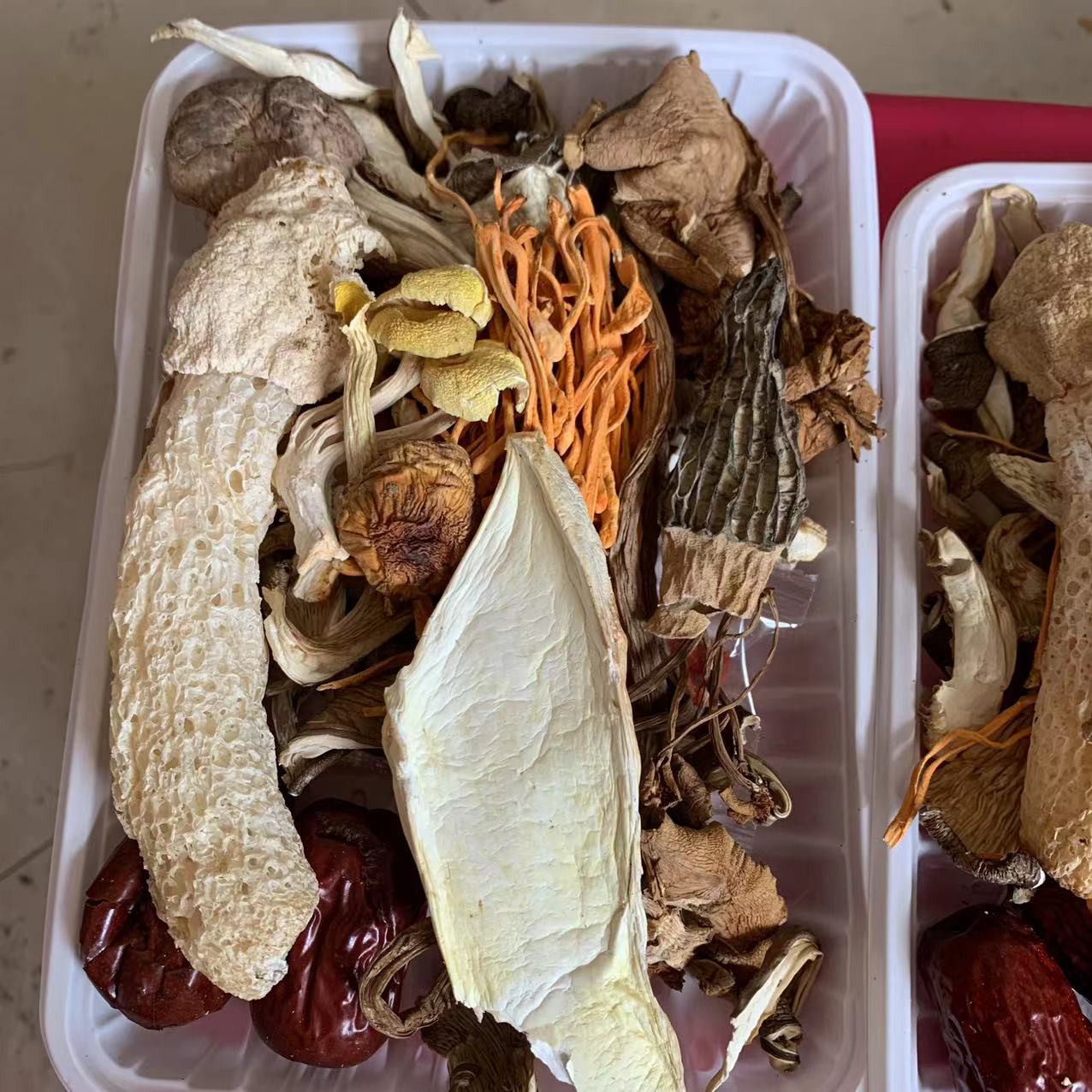 Mushroom soup package wholesale local specialty Yunnan mushroom soup package Morchella bamboo sundry soup package mushroom package Boletus