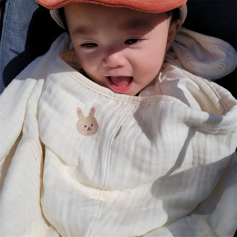 Korean ins Cub Bear Quilt Summer Anti-mosquito Windproof Multifunctional Cloak Baby Blanket Quilt Shawl Blanket
