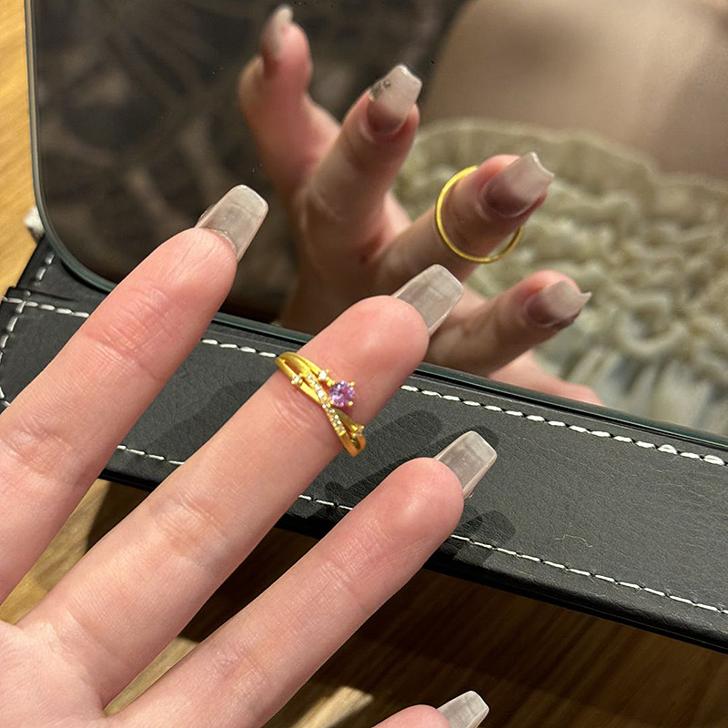 carousel-thumb-4