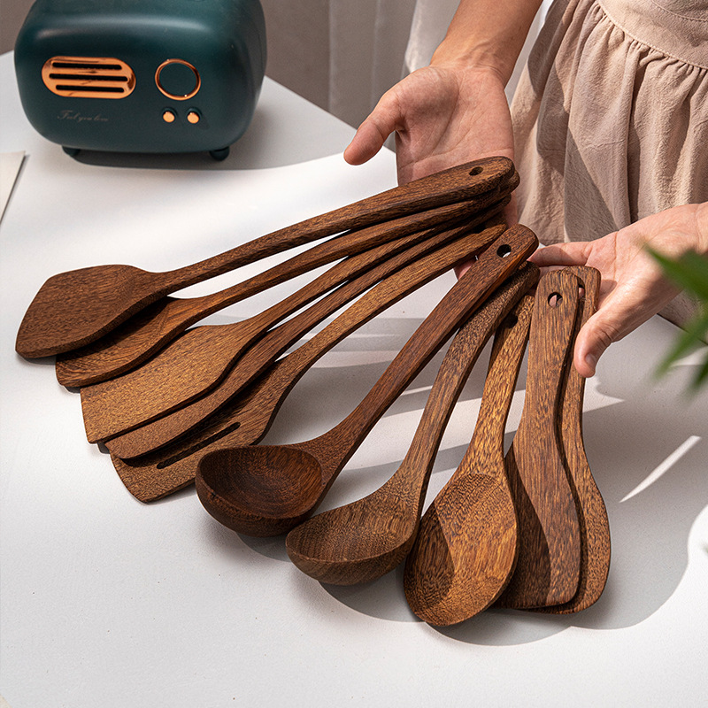 Non-lacquered chicken wings wooden spatula full set wooden soup spoon household non-stick cooking spatula wooden kitchenware set Wholesale
