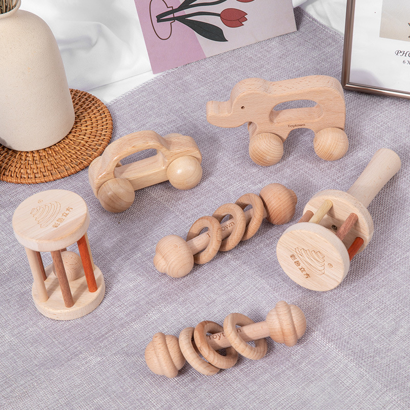 Baby rattle 0-3 years old baby Montessori solid wood can bite suit comfort grip children's wooden toys