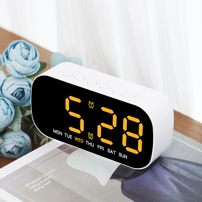 Cross border hot selling electronic clock simple multi-function alarm clock LED digital clock with date two sets of alarm clock 5507