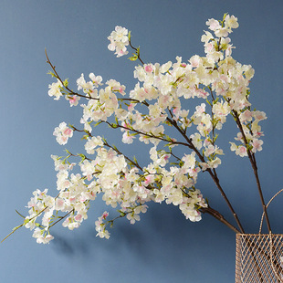 Factory simulation 4 fork cherry blossom branch long branch fake flower silk cloth plastic flower wedding dress arch guide simulation flower