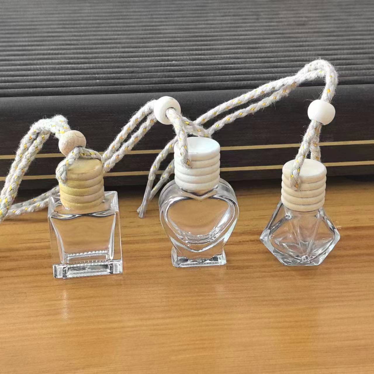 10ml car pendant perfume bottle with rope wooden lid aromatherapy glass empty bottle transparent car aromatherapy pendant bottle
