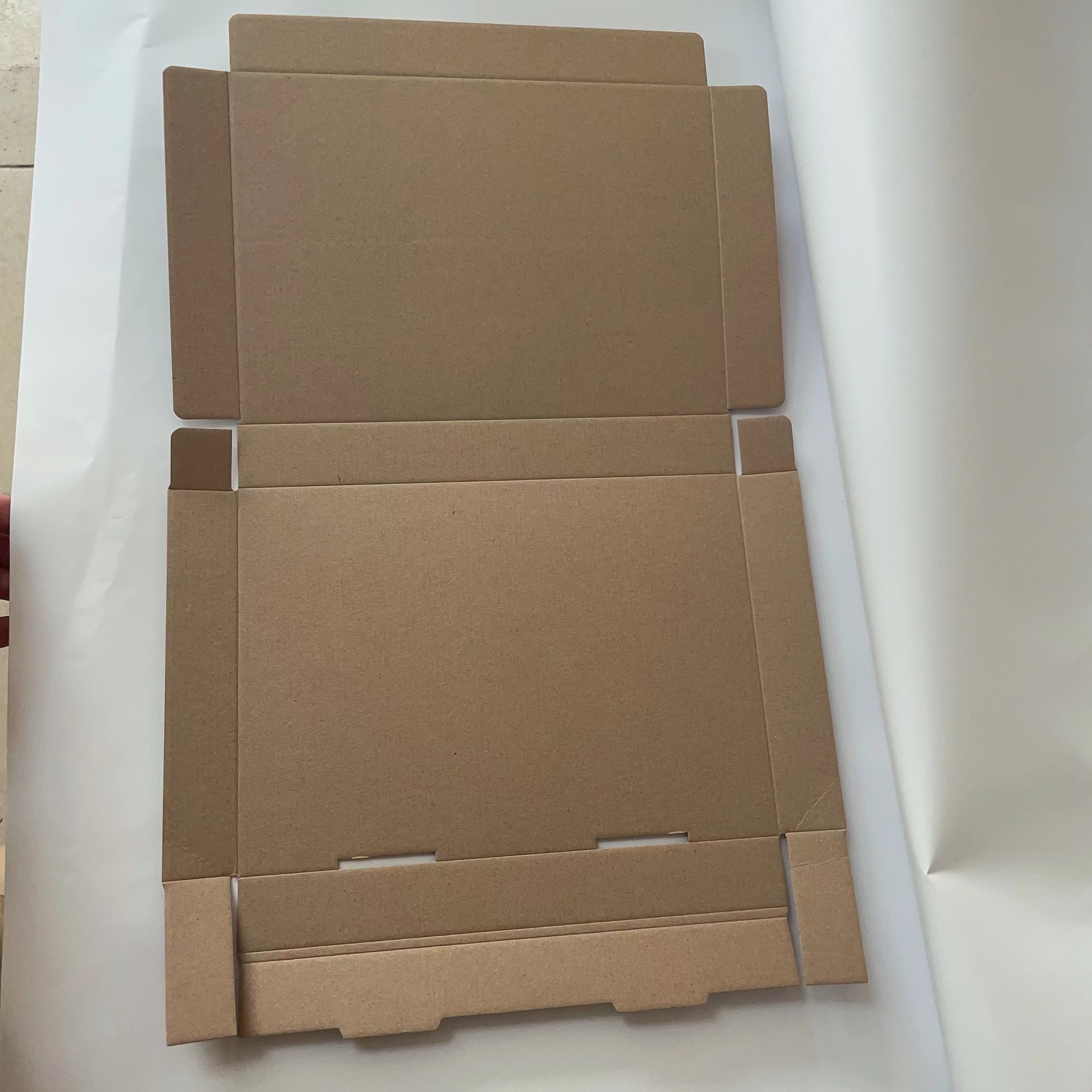Flying machine box express box book mailing box kraft paper products box ultra-thin paper box in stock small batch