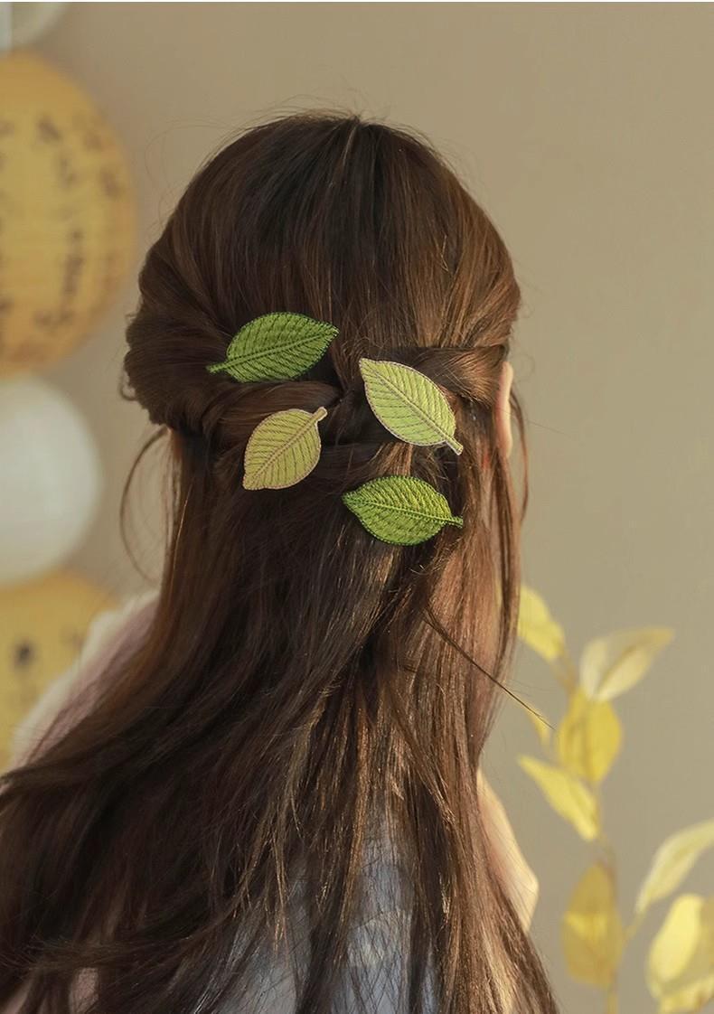 Feuilles brodées ! Épingle à cheveux fraîche ! Pince à frange exquise sur le front Pince à cheveux latérale en feuille de haute qualité Épingle à cheveux cassée_voghion.com
