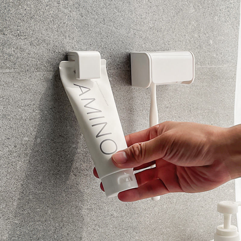 家庭用歯磨き粉の棚は穴を開けない洗顔料の棚で、トイレの壁掛け式多機能歯磨き粉のホルダーです。|undefined