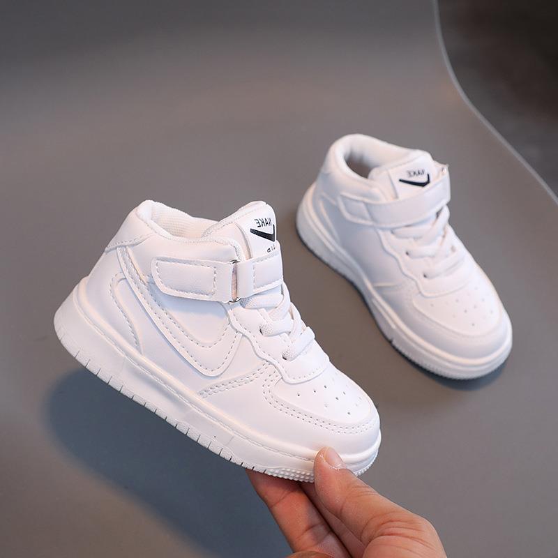 Children's Soft Sole Board Shoes 2023 New Spring and Autumn Boys' and Girls' Sports Shoes Small and Medium-sized Casual Shoes for Children and Students