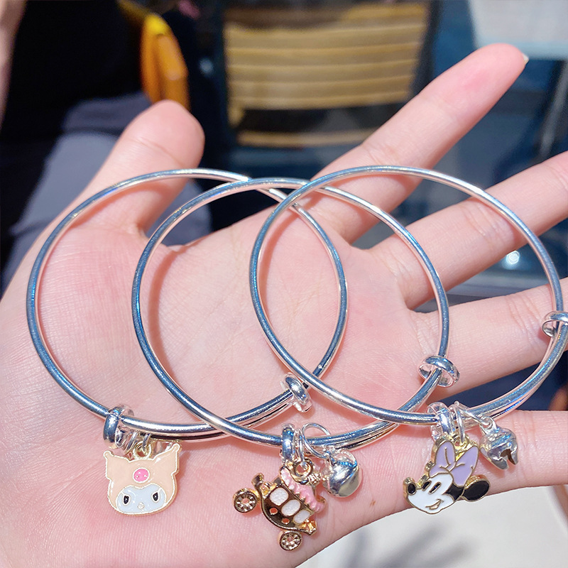 Korean version of the new cartoon star wear Dew bracelet girlfriends bracelet girls niche jewelry wholesale student stalls