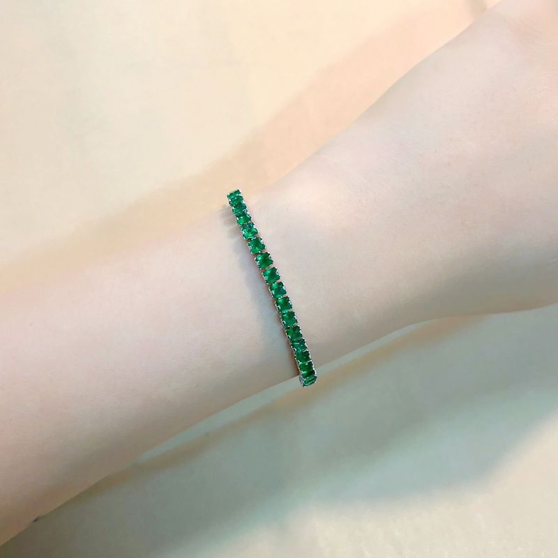カードの詩のブレスレットのカラーのジルコンは円の環を象眼して軽くて高級感があります。|undefined