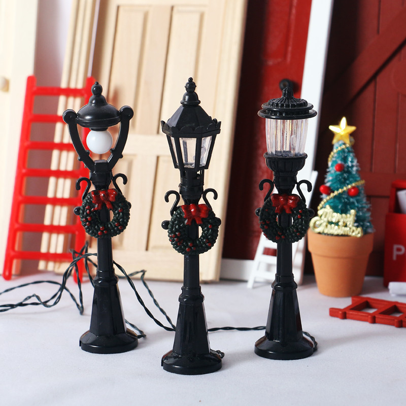 Dollhouse Doll House Black Street Lamp Vertical Lamp Door Court Santa Claus Holiday Scene Atmosphere Decoration Set