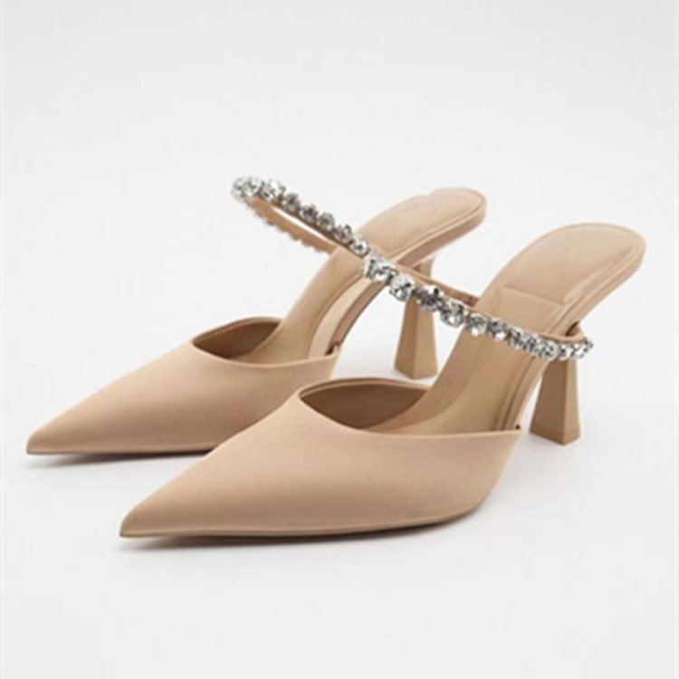 2023 verano nuevo más tamaño Comercio exterior zapatos de mujer casual rhinestone punta estrecha stiletto tacón alto zapatillas mujeres al por mayor