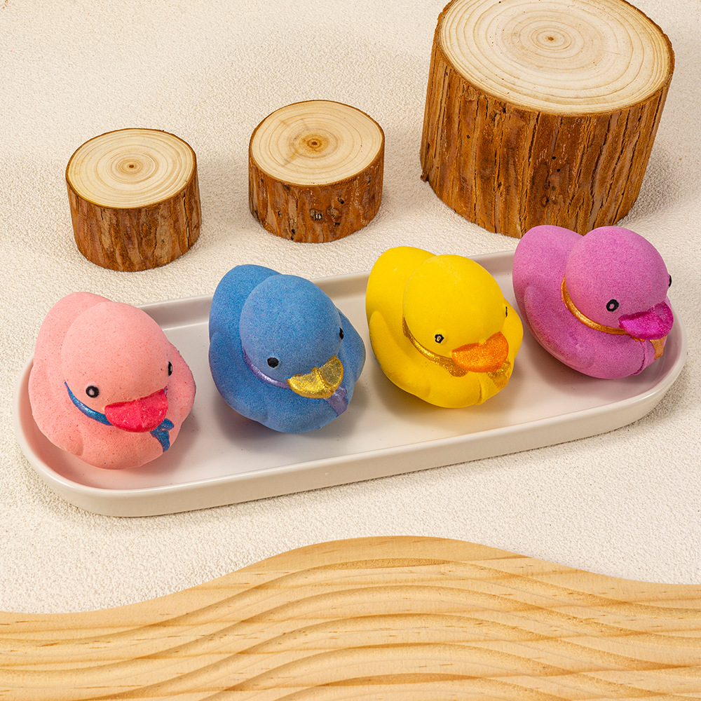 Amazon cross-border hot-selling children's full-body Bath ball bath salt ball bubble bath cute duck shaped bath ball
