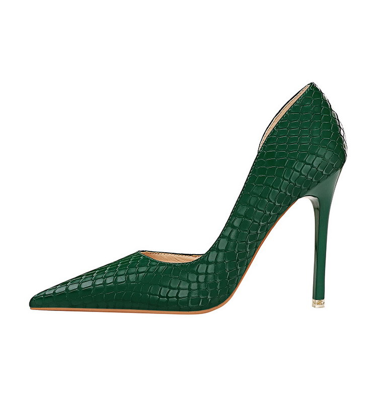 Slim slim heels with high heels and shallow side hollowed-out heels retro serpentine single shoes_voghion.com