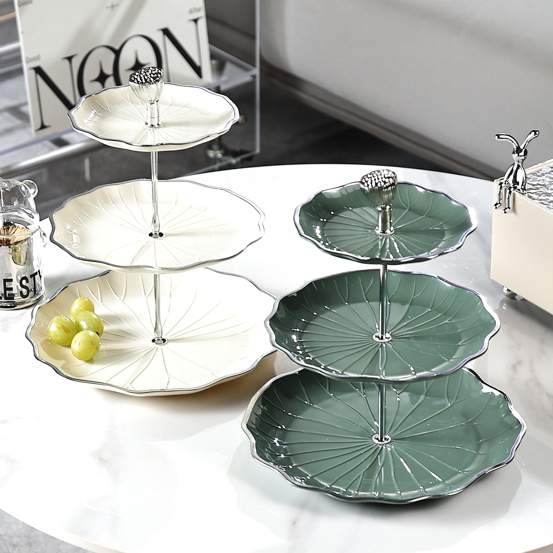 Light Luxury High-end Fruit Tray Household Living Room Coffee Table Decoration Front Candy Tray Multi-layer Fruit Tray for Scrap Tray