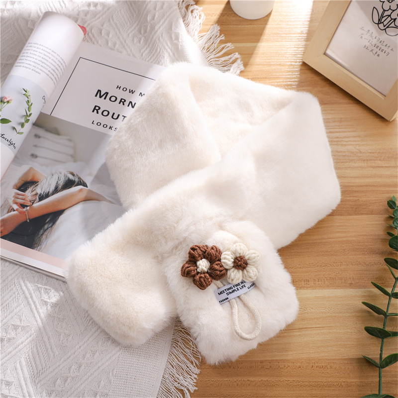 Japanese Style Cute Cartoon Flower Cross Scarf Autumn and Winter Warm Neck Protection Small Fresh Scarf Student Couple All-match