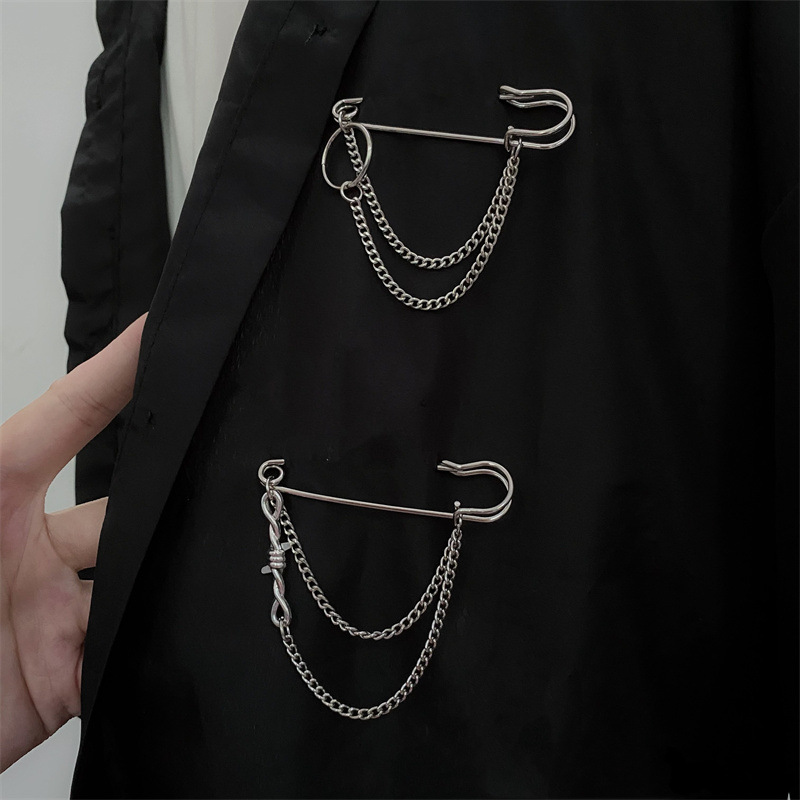 Anti-walking Waist Artifact Trouser Waist Changed Small Butterfly Chain Pin Distinctive Decorative Brooch Women's Fashionable Matching Suit