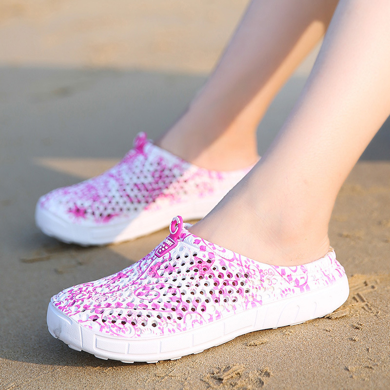 Cross-border Hole Shoes Women's Summer New Pattern Breathable Beach Slippers Korean Style Student Hollow Toe Sandals Slippers