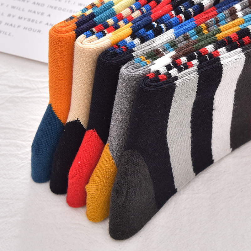Spring, autumn and winter classic colorful thick and thin striped men's socks mid-calf men's cotton socks geometric fashion men's cross-border socks factory