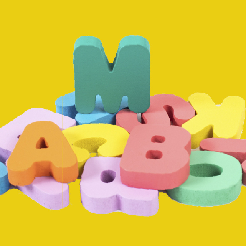 Cloud and Wooden Montessori Early Education Toy 26 English Alphanumeric Embedded Hand-Grab Pairing Three-Dimensional Patch