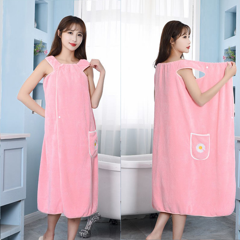 Pineapple Dress Wearable Bath Towel Women's Sling Bathrobe Soft Adult Household Absorbent Bath Large Size Bathrobe