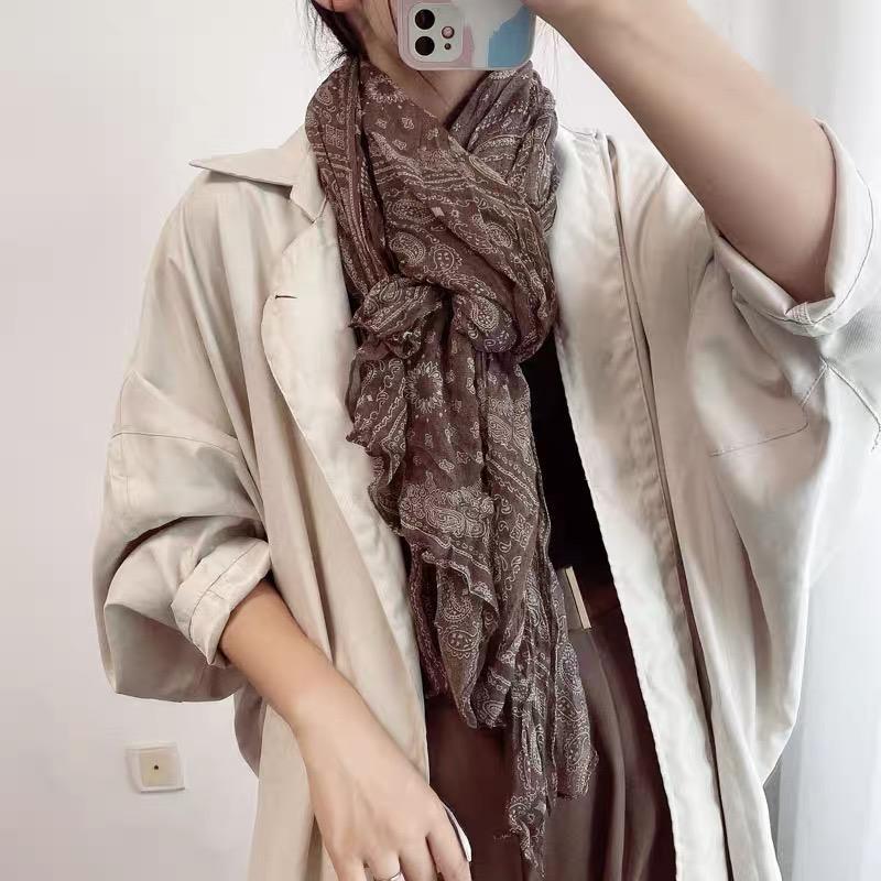 Ethnic Style Cashew Nut Printed Pleated Cotton and Linen Scarf Silk Scarf Women's All-match Autumn and Winter Cold-proof Warm Neck Outer Shawl