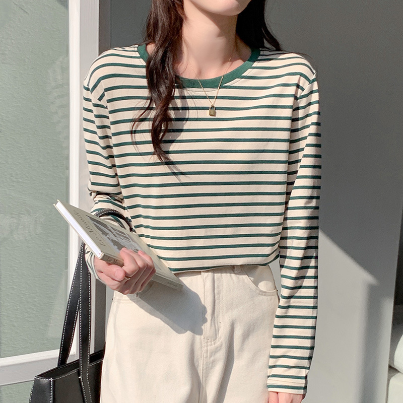 Striped bottoming shirt Women's inner wear spring and autumn Western style round neck loose slimming versatile long sleeve T-shirt casual outerwear top