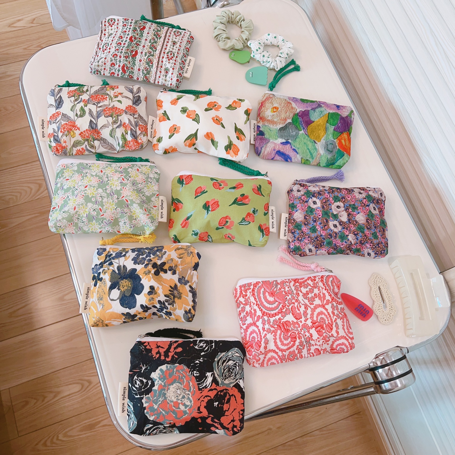 [Su Sibu Bag] Retro Artistic Printing Mini Coin Purse Card Bag Headset Lipstick Sanitary Cotton Storage Pouch