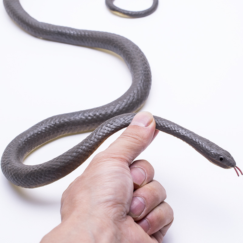 Cross-border Snake Prank with String Clip Prank Snake Tricky Toy Snake S-shaped Water Snake