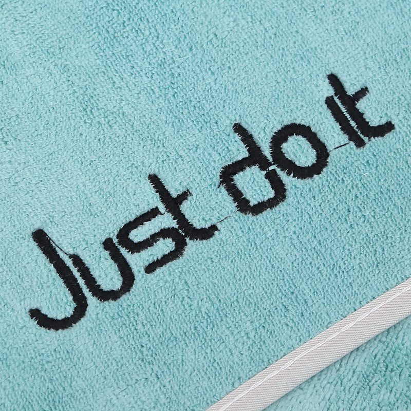 Youth pie bath towel 70*140cm absorbent thick gift 400g adult soft beauty bed LOGO