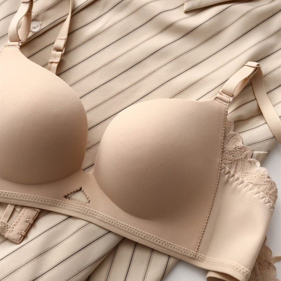 Original Original High Quality 5303 Japanese Light Kapok Small Chest Gathering Thin Underwear Women's Traceless Beautiful Back Bra