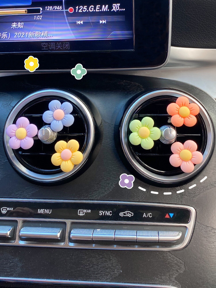 Car Air Outlet Perfume Cute Cartoon Flower Car Aromatherapy Air Conditioning Air Outlet Decoration Car Aromatherapy