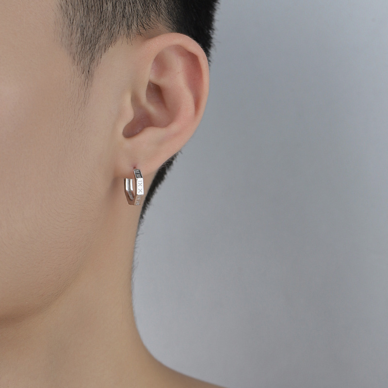 Roman Numeral Earrings Men's Trendy Personalized Trendy Men's Single Plain Ring Earrings Buckle Round Ring Earrings Niche Simple Men