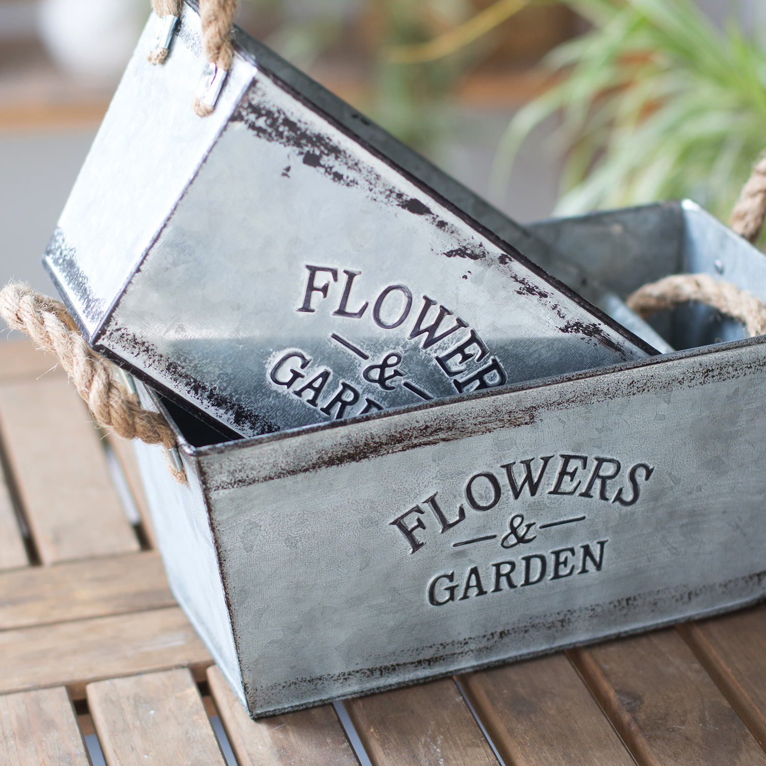 Cross-border manufacturers retro old tin flower pot suit American-style succulents plant flower pot original color hemp rope portable