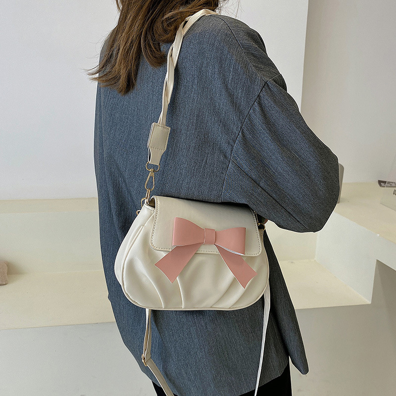 Bow Small Bag Women's 2022 New Fashionable Pleated Cloud Bag Casual Fashionable Twist Shoulder Strap Crossbody Bag