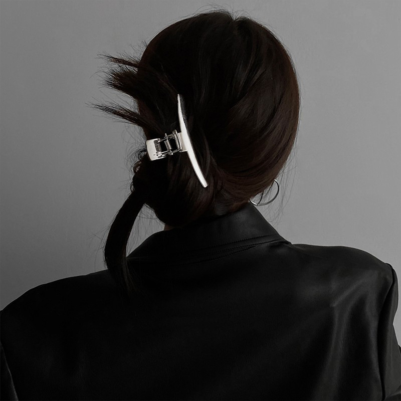 Fermaglio per capelli in metallo argentato Fermaglio per capelli a disco Grande volume per capelli Fermaglio per squalo di alta qualità Accessori per capelli coreani Copricapo Fermaglio per capelli per donne_voghion.com