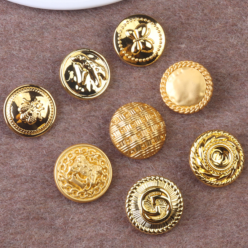 Vintage Gold Metal Button Embossed Pattern Hand Sewn Button Fashion Woolen Coat Trenchcoat Coat Button Wholesale