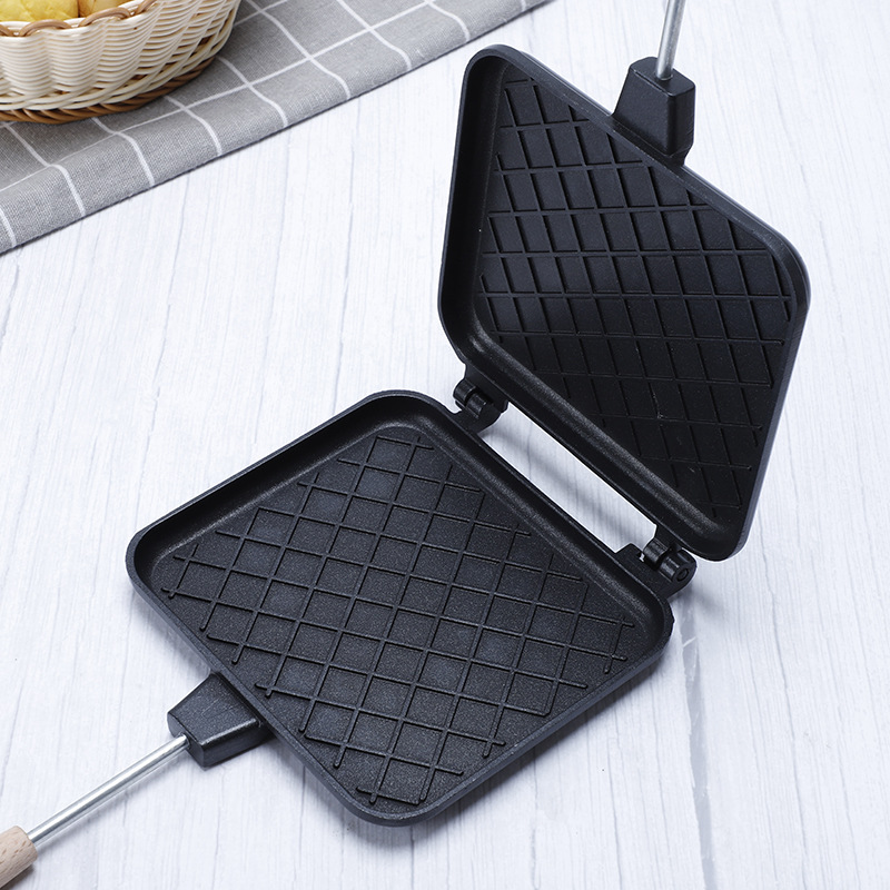 Factory direct supply home fire gas double-sided heating cartoon elk grid bread toast sandwich baking tray