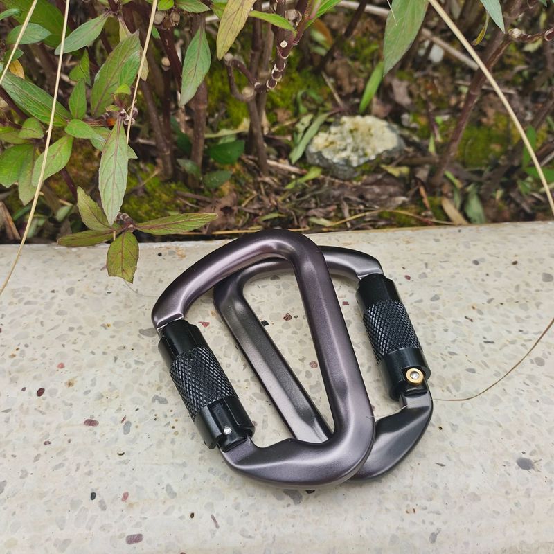 新型アウトドア用品消防ロッククライミング高所作業安全ボタン自動ロック航空アルミ登山ボタン30KN|undefined