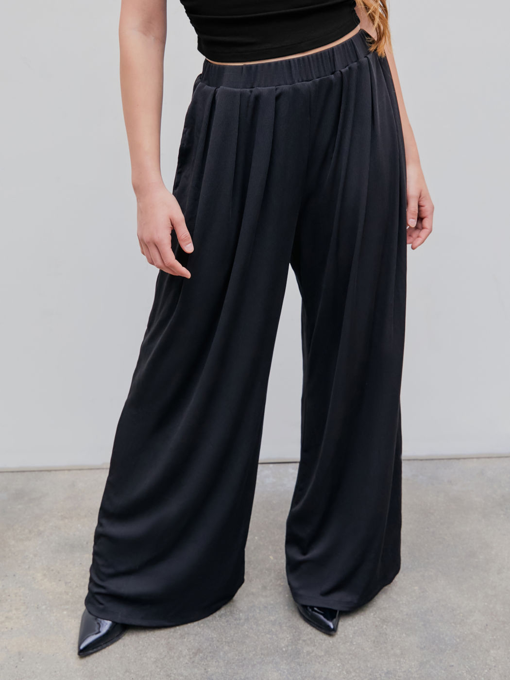 2023 Amazon independent station new European and American casual elastic elastic waist pants wide leg pants plus size loose women's clothing