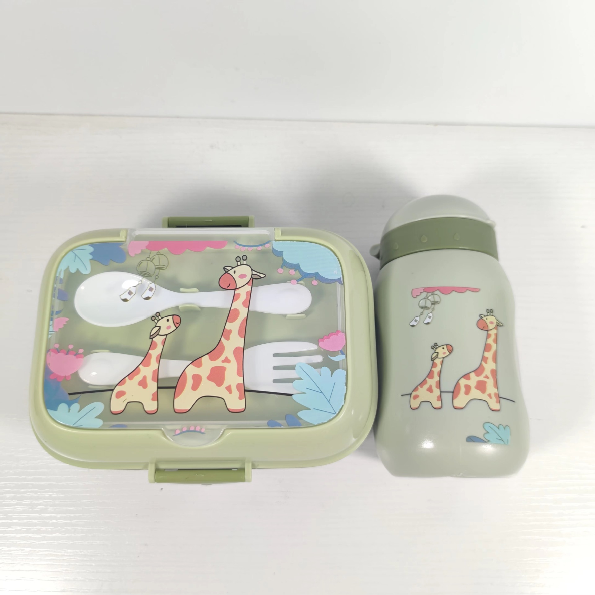 Children's PP cartoon lunch box compartment lunch box student lunch box double-layer cute office worker lunch box suit tableware